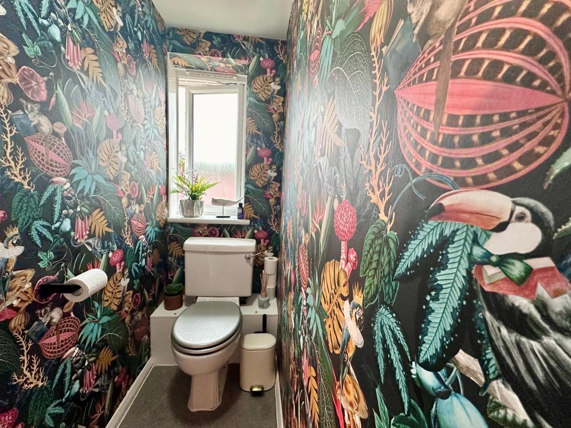 Spacious, Stylish Appartment Close To Transport London Exterior photo